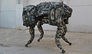 Illustration for article titled The Most Uncanny Robotic Animals That Humankind Has Ever Invented